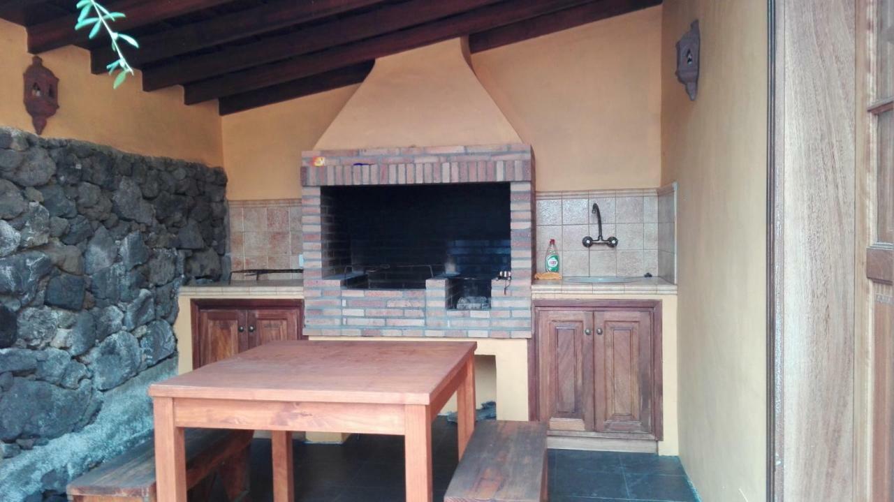 Casa Los Quemados Фуенкальєнте-де-ла-Пальма Екстер'єр фото